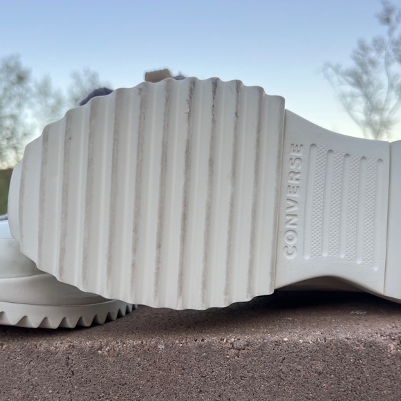 Converse lavender Sherpa lined size 8.5 - Picture 3 of 5